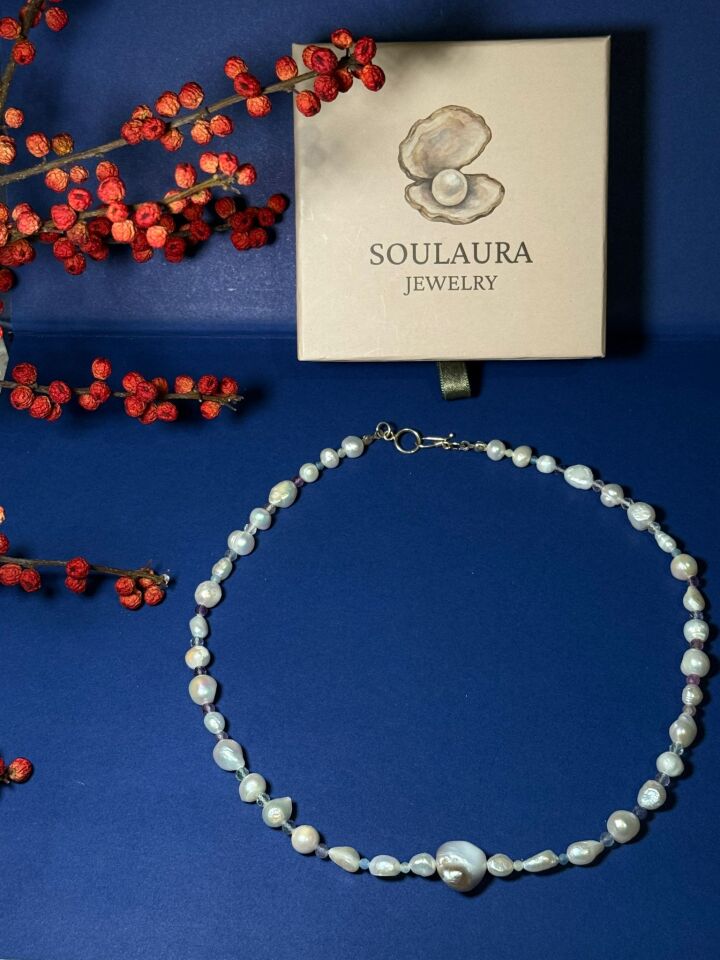 Elara – Saf İnci & Florit Kolye