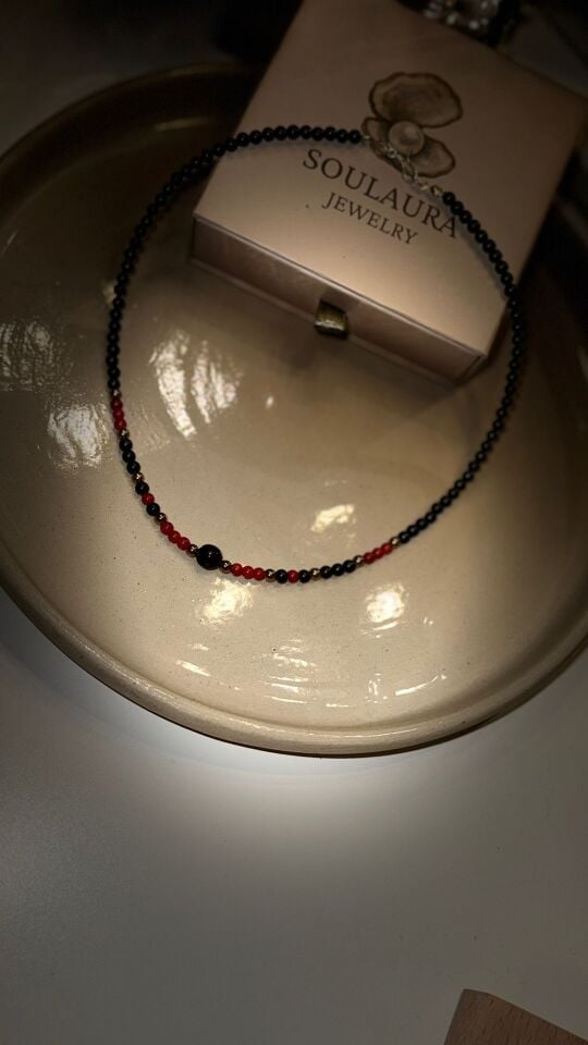 Kali – Obsidyen & Mercan Kolye