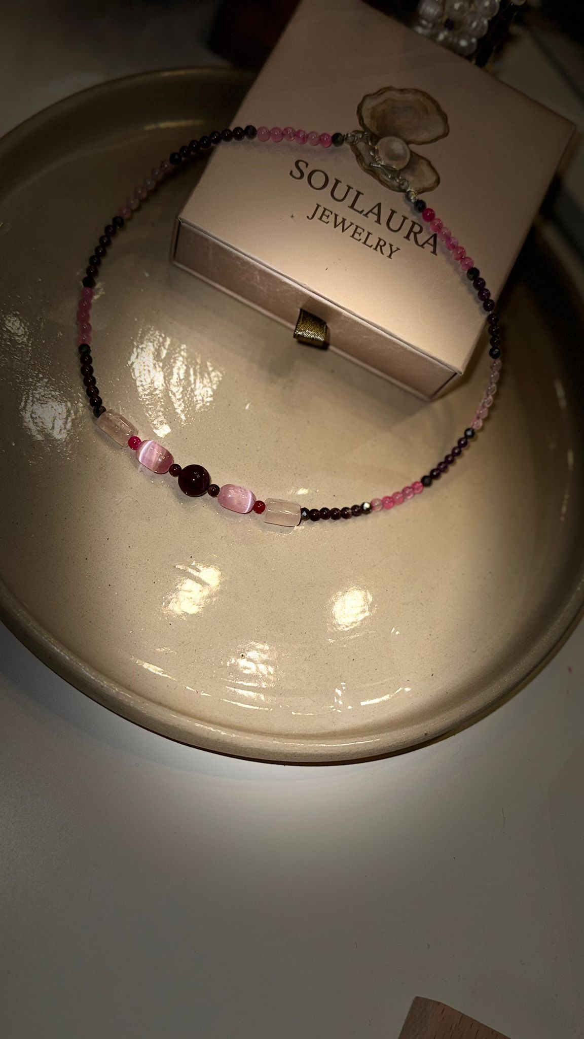 Charis – Selenit, Ametist, Pembe Kuvars & Pembe Akik Kolye