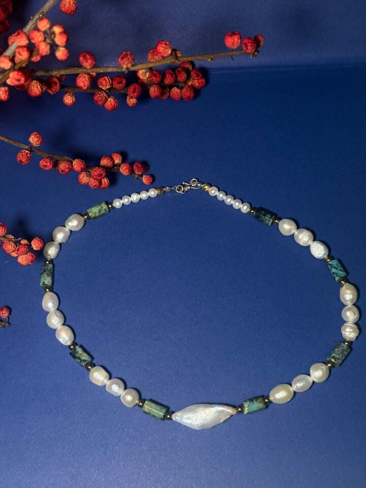 Gaia – Afrika Turkuazı & Saf İnci Kolye