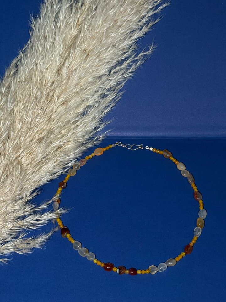 Eos – Turuncu Akik Kolye