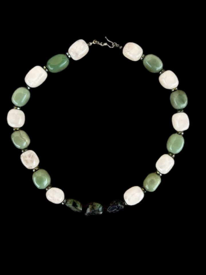 Emerald Eden Kolye - Ham Zümrüt, Aventurin, Ay Taşı ve Hematit