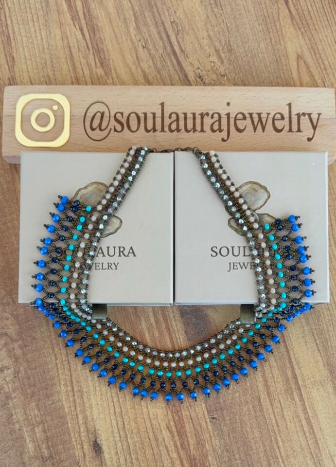 Azure Lace Blue Kolye